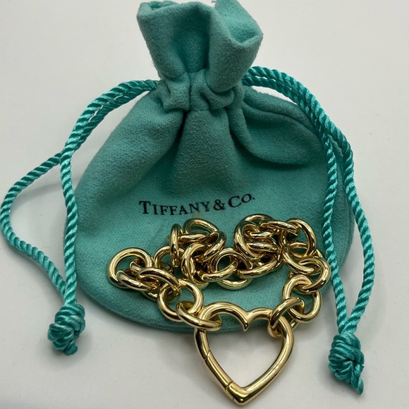 Beautiful Tiffany & Co. 18K Yellow Gold Open Heart Clasp Chain Bracelet - Picture 1 of 8